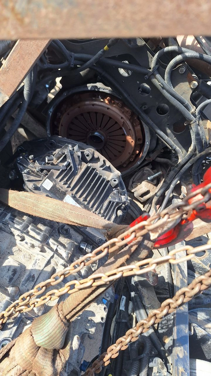 Автомеханик на выезд по грузовикам Автомеханик на выезд по грузовикам в Советске